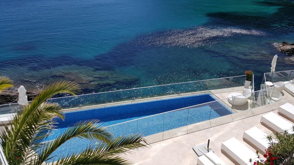 Hotel La Calanque Cavalaire-sur-Mer Exteriör bild