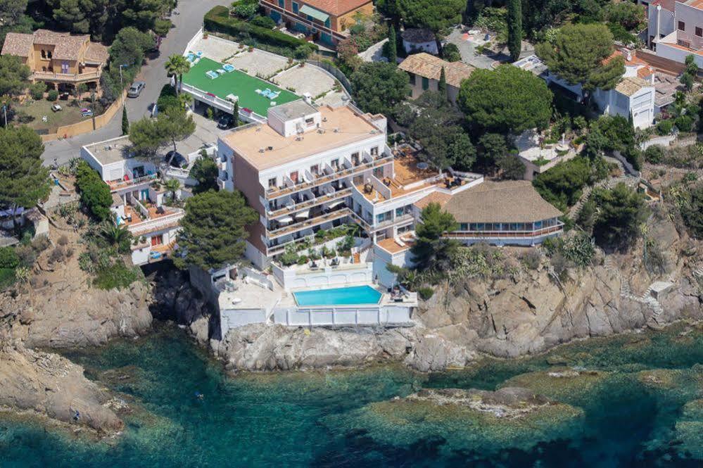 Hotel La Calanque Cavalaire-sur-Mer Exteriör bild